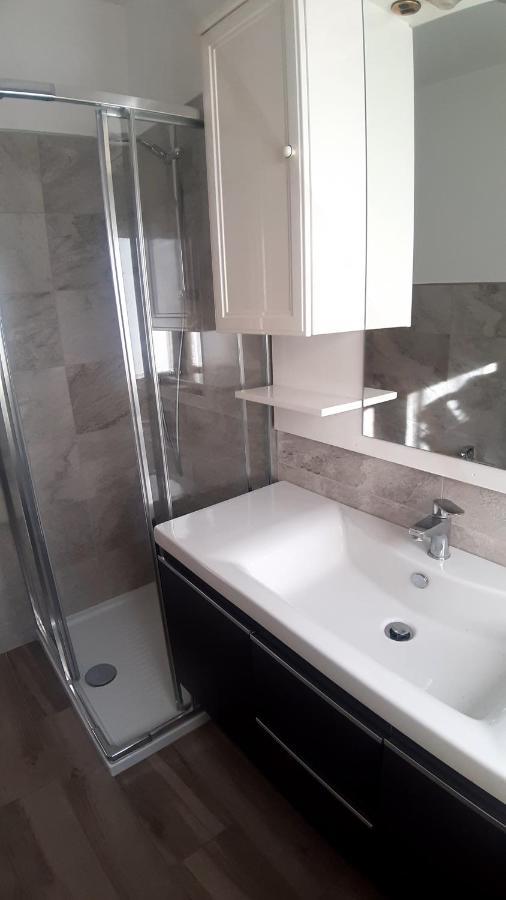 Le-z-aravi-orazio Apartment *